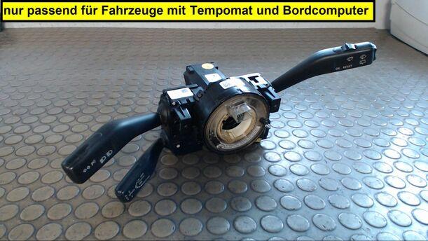 Foto: BLINKERSCHALTER/KOMBISCHALTER eines VW Passat Variant 2.0 TDI