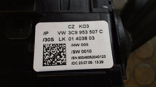 Foto: BLINKERSCHALTER/KOMBISCHALTER eines VW Passat Variant 2.0 TDI