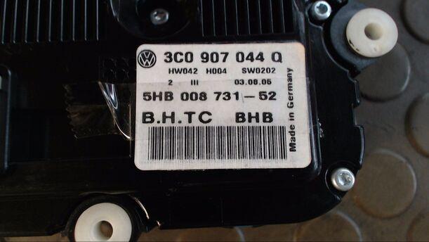 Foto: HEIZUNGSBETÄTIGUNG eines VW Passat Variant 2.0 TDI