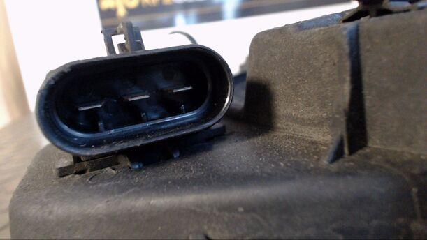 Foto: ELEKTROLÜFTER eines Opel Corsa 1.3 CDTI DPF