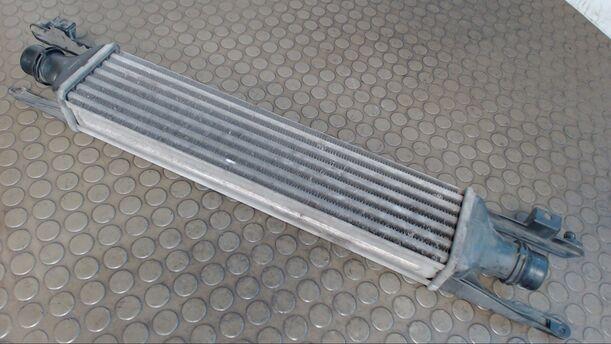 Foto: LADELUFTKÜHLER eines Opel Corsa 1.3 CDTI DPF