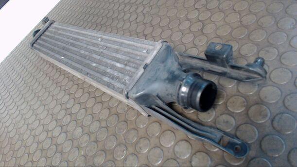 Foto: LADELUFTKÜHLER eines Opel Corsa 1.3 CDTI DPF