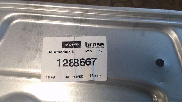 Foto: FENSTERHEBER HINTEN LINKS eines Volvo V50 1.6D DPF Style