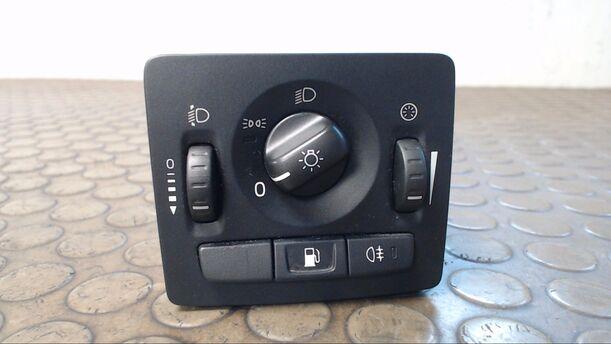 Foto: LICHTSCHALTER eines Volvo V50 1.6D DPF