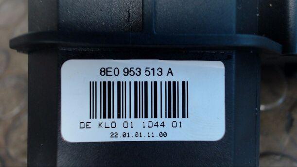 Foto: BLINKSCHALTER/KOMBISCHALTER eines Audi A4 1.9 TDI Style