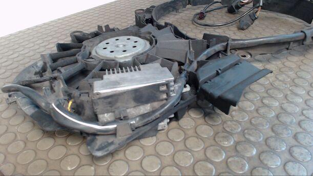 Foto: ELEKTROLÜFTER eines Audi A4 1.9 TDI Style