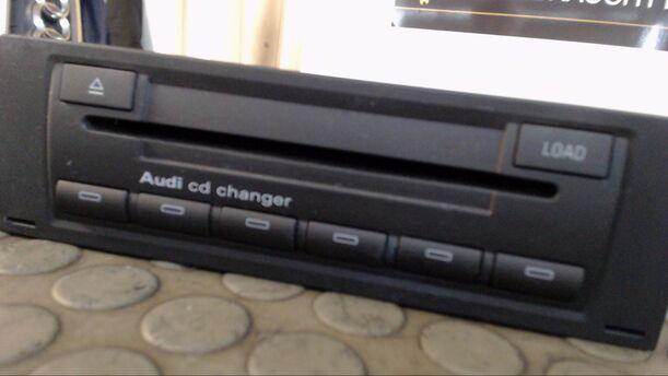 Foto: CD WECHSLER eines Audi A4 1.9 TDI Style