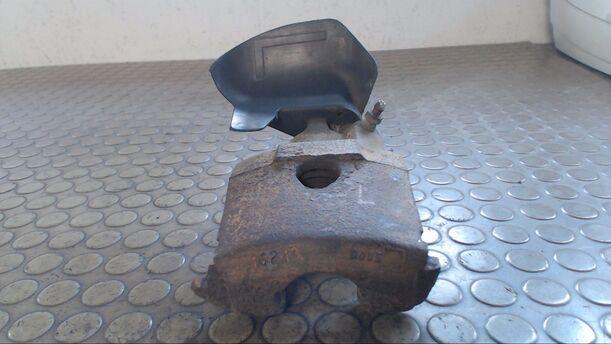 Foto: BREMSSATTEL VORNE LINKS eines VW Polo Style