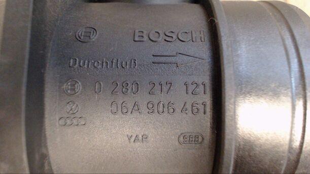 Foto: LUFTMASSENMESSER eines VW Golf Variant 1.9 TDI Style