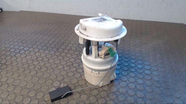 Foto: KRAFTSTOFFPUMPE eines Peugeot 307 135