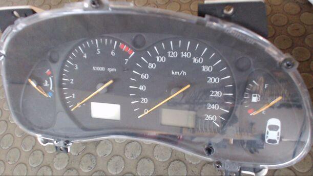 Foto: TACHOEINHEIT eines Ford Scorpio