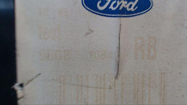 Foto: TACHOEINHEIT eines Ford Scorpio Style