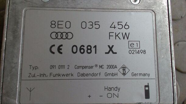 Foto: STEUERGERÄT ANTENNENVERSTÄRKER eines Audi A4 1.9 TDI Style