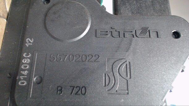 Foto: GASPEDAL eines Opel Corsa 1.2 16V