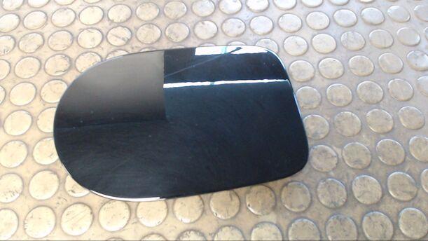 Foto: TANKKLAPPE eines Volvo C30 1.6D