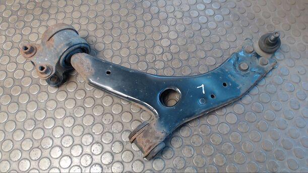 Foto: QUERLENKER VORNE LINKS eines Volvo C30 1.6D