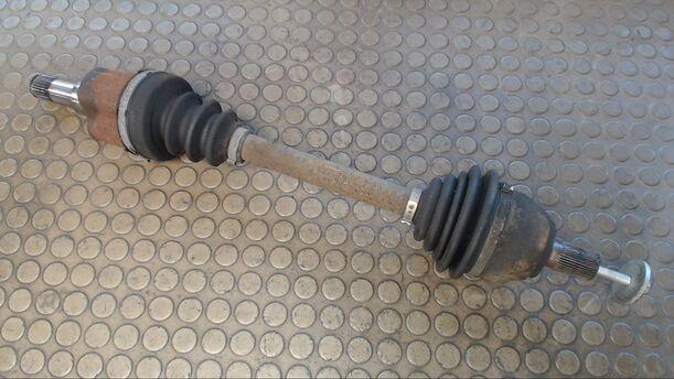 Foto: ANTRIEBSWELLE LINKS eines Volvo C30 1.6D