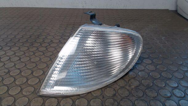 Foto: BLINKER LINKS (BOSCH) eines Seat Alhambra 1.9 TDI