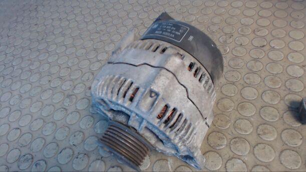 Foto: LICHTMASCHINE eines Ford Scorpio Turnier