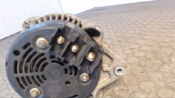 Foto: LICHTMASCHINE eines Ford Scorpio Turnier