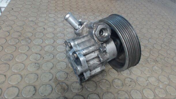 Foto: PUMPE SERVOLENKUNG eines Ford Scorpio TD