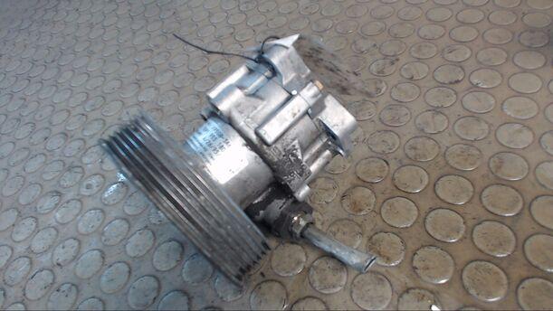 Foto: PUMPE SERVOLENKUNG eines Ford Scorpio Style
