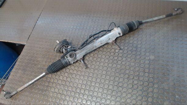 Foto: SERVOLENKUNG eines Peugeot 206 90