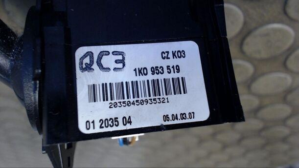 Foto: SCHEIBENWISCHERSCHALTER eines VW Golf 1.9 TDI