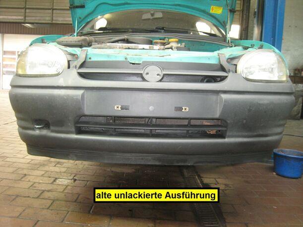 Foto: STOßFÄNGER / STOßSTANGE VORNE eines Opel Corsa CD