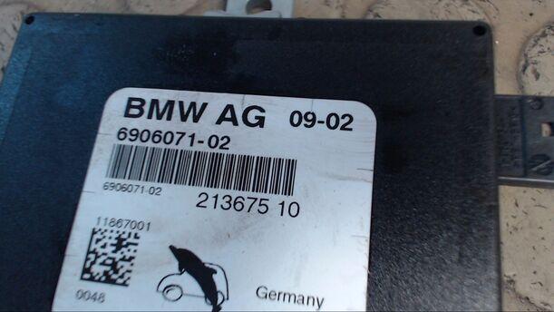Foto: VERSTÄRKER ANTENNE eines BMW 320d touring