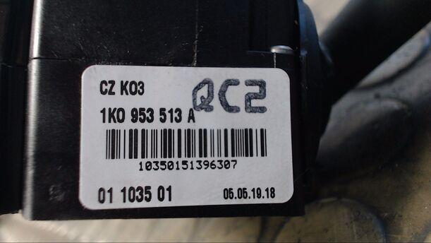 Foto: BLINKSCHALTER/KOMBISCHALTER eines VW Touran 1.9 TDI