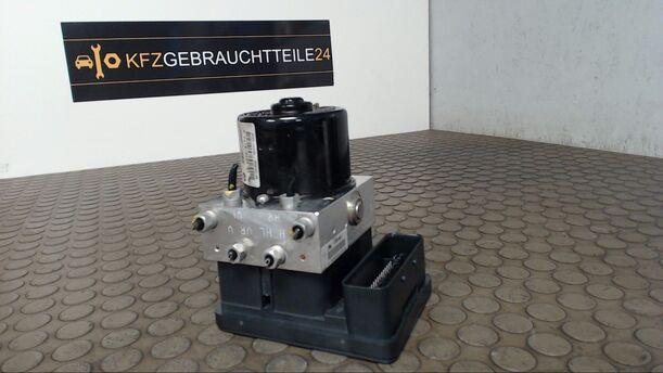 Foto: HAUPTBREMSAGGREGAT ABS/DSC eines BMW 320d