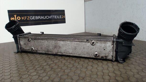 Foto: LADELUFTKÜHLER eines BMW 320d