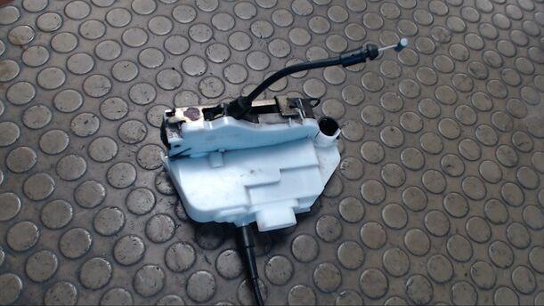 Foto: SCHLOSS VORNE RECHTS eines Renault Scenic 1.6 16V