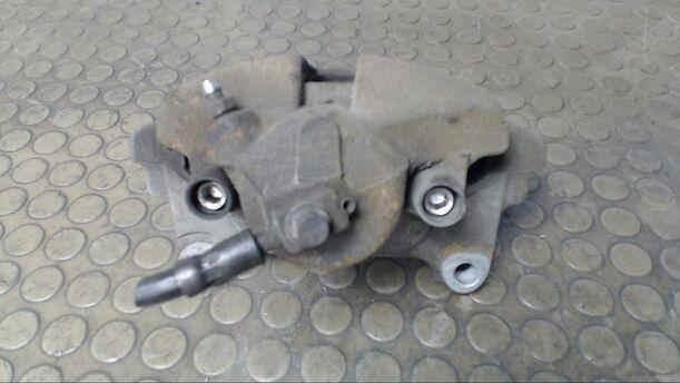 Foto: BREMSSATTEL VORNE LINKS eines VW Passat Variant 2.0 TDI