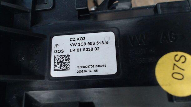 Foto: BLINKERSCHALTER/ KOMBISCHALTER eines VW Passat Variant 2.0 TDI