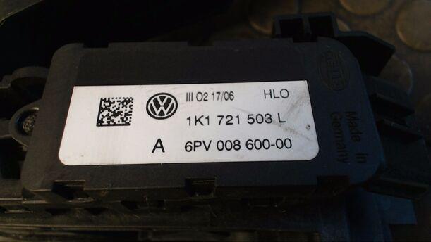 Foto: GASPEDAL eines VW Passat Variant 2.0 TDI