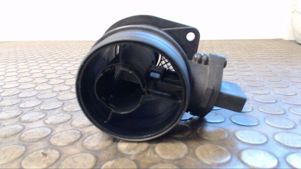 Foto: LUFTMASSENMESSER eines VW Passat Variant 2.0 TDI