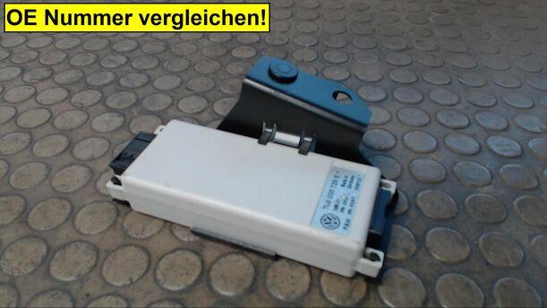 Foto: STEUERGERÄT TELEFON INTERFACEBOX eines VW Touareg 2.5 R5 TDI Automatik
