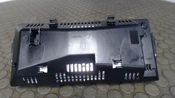 Foto: DISPLAY CCC IDRIVE PROFESSIONAL eines BMW 320d