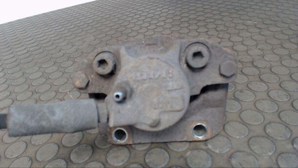 Foto: BREMSSATTEL VORN LINKS eines Renault Twingo 1.2