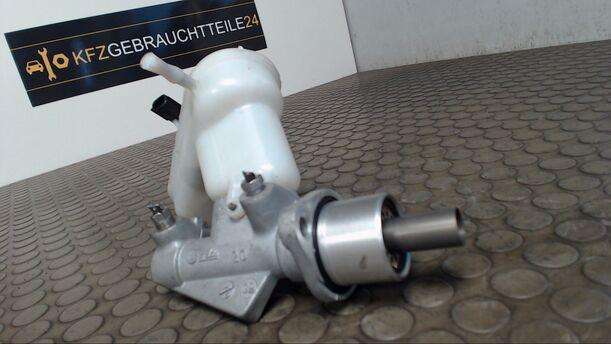 Foto: HAUPTBREMSZYLINDER eines Renault Twingo 1.2