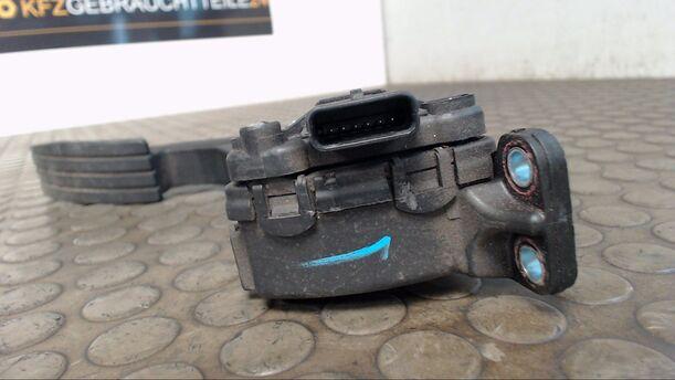 Foto: GASPEDAL eines Renault Twingo 1.2