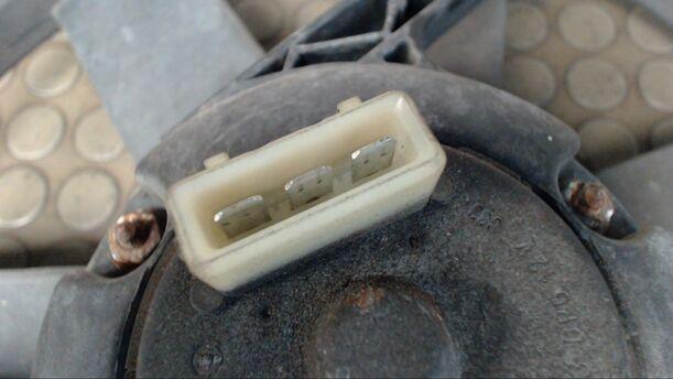 Foto: ELEKTROLÜFTER eines VW Polo