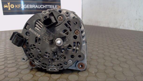 Foto: LICHTMASCHINE eines VW Caravelle Kurz DPF