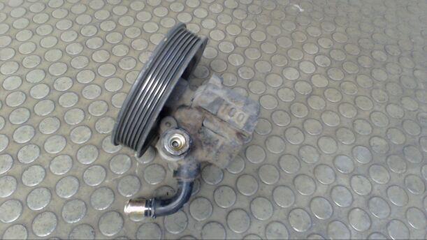Foto: PUMPE SERVOLENKUNG eines Volvo V40 1.8