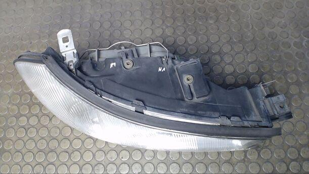 Foto: SCHEINWERFER RECHTS eines Ford Mondeo 16V