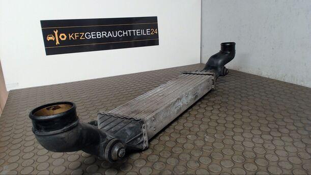 Foto: LADELUFTKÜHLER eines Mercedes-Benz C 200 T CDI