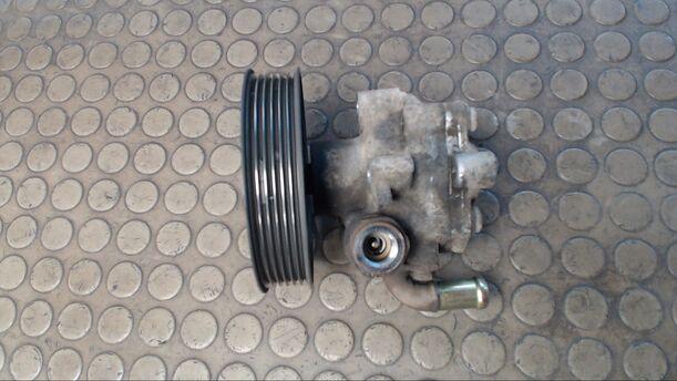 Foto: PUMPE SERVOLENKUNG eines VW Golf Variant 1.9 SDI