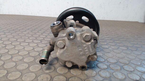 Foto: PUMPE SERVOLENKUNG eines VW Golf Variant 1.9 SDI